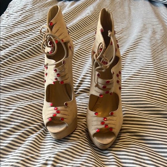 Charlotte Olympia surreal manicure heels 38.5 from 2014 GREAT CONDITION - Picture 4 of 14